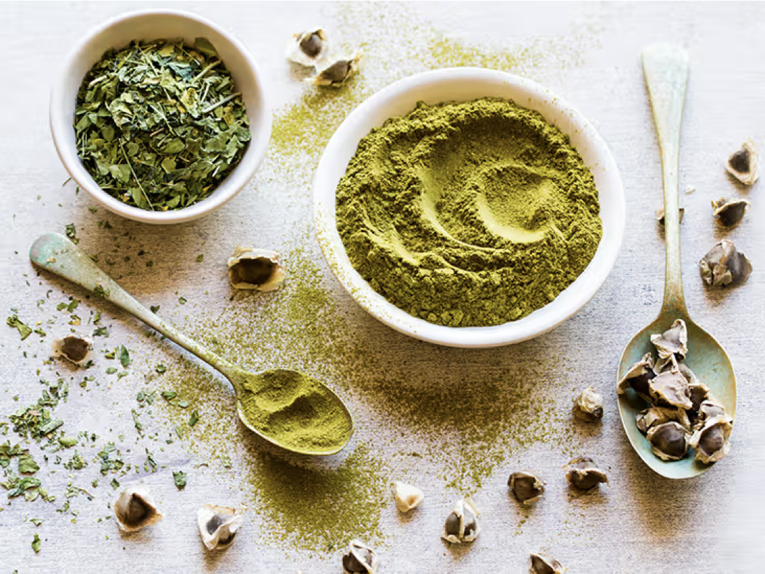 Natural powdered herbs and whole ingredients